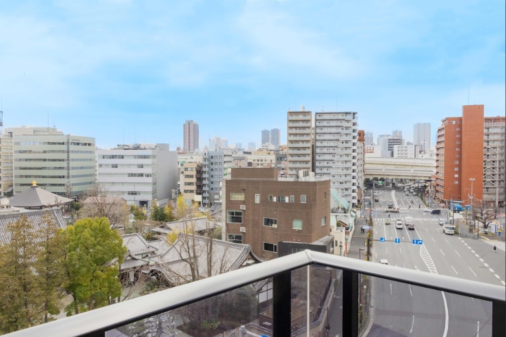 眺望 - 街並みを望む開放的な景色
